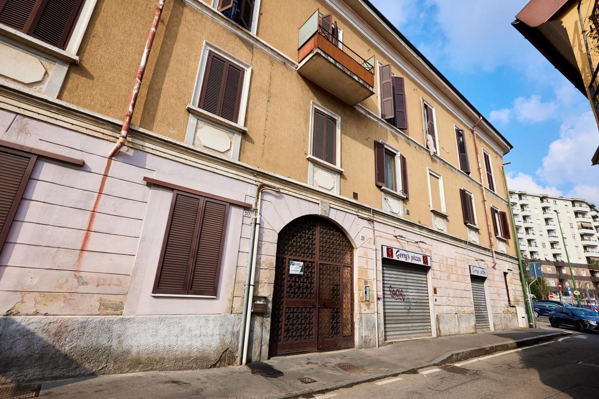 Cozy Studio A Few Steps From Sesto Rondo Metro Station Sesto San Giovanni Ngoại thất bức ảnh